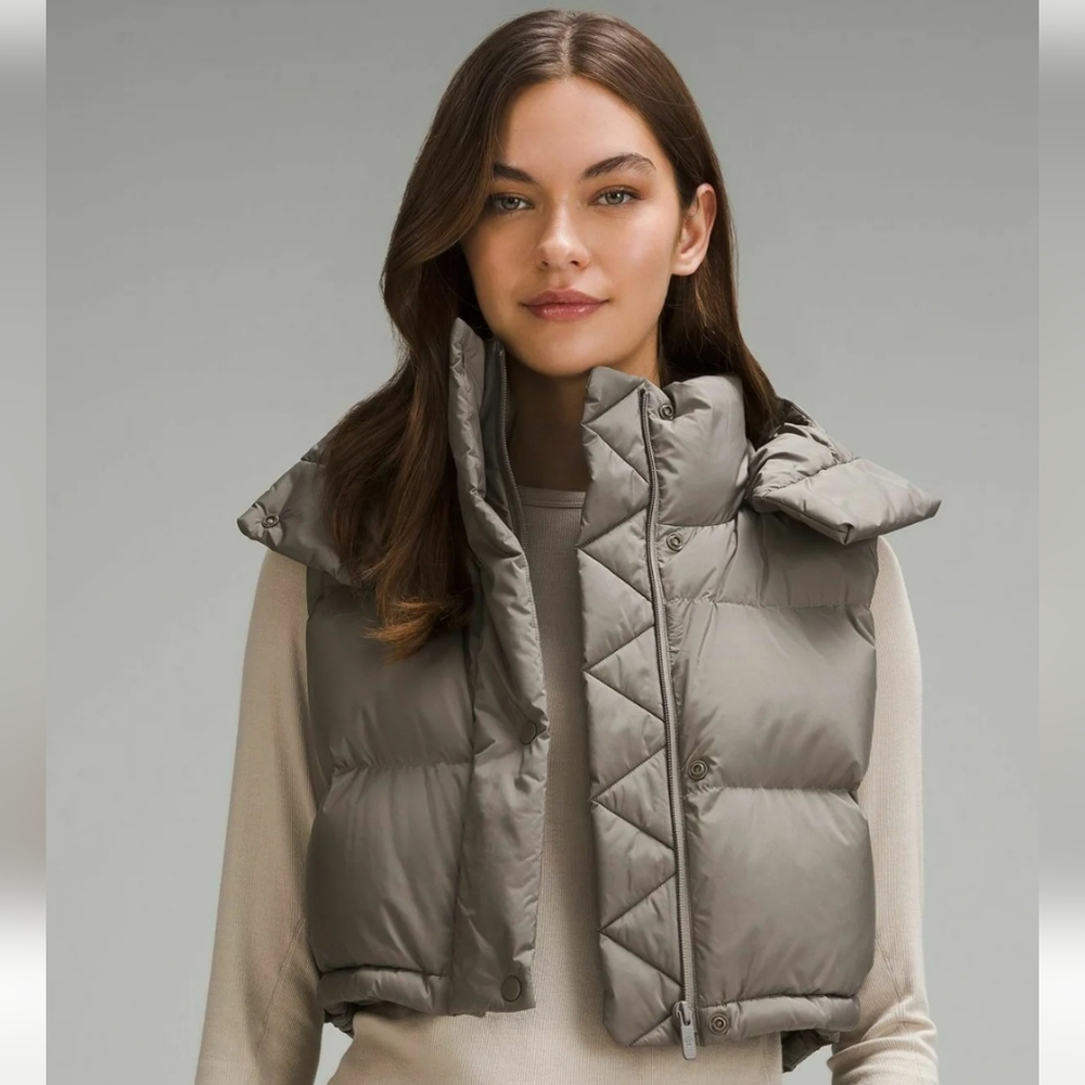 lululemon athletica Cropped Puffer Vest in Taupe Gray